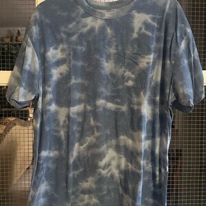Old Navy Men's Short Sleeve Blue Tie-Dye Tee